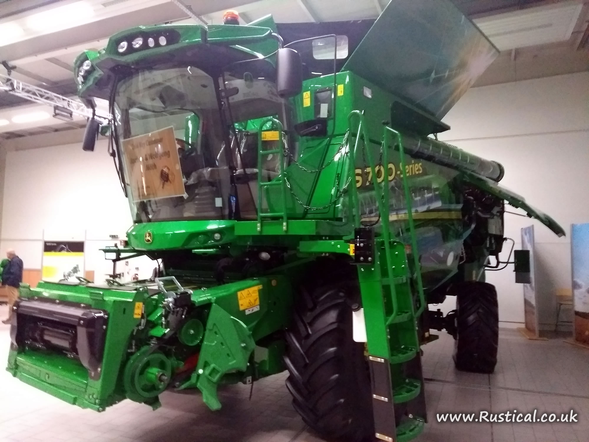 JD-S700-harvester – Rustical